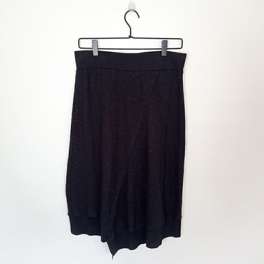 Chalet Women’s Black Cotton Elastic Waist Asymmetrical Hem Midi Skirt
